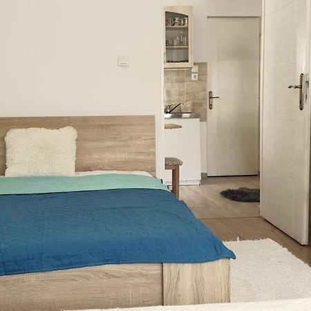 Napfeny Apartmanhaz Balatonberény Εξωτερικό φωτογραφία