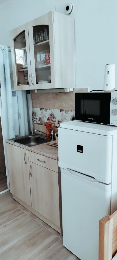 Napfeny Apartmanhaz Balatonberény Εξωτερικό φωτογραφία