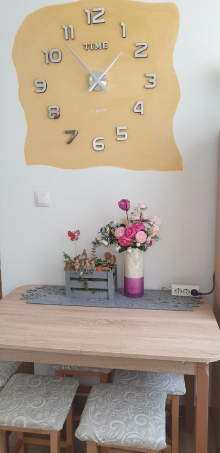 Napfeny Apartmanhaz Balatonberény Εξωτερικό φωτογραφία